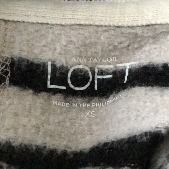 Loft Sweatshirt - Picture 6 of 6